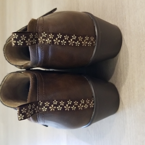 EUC - JBU by Jambu Gail Slip On Size 10M - Picture 6 of 11